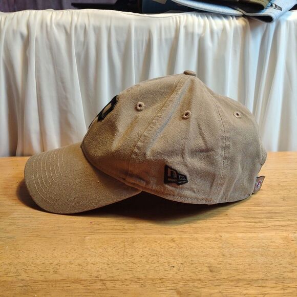 New Era 9Twenty Pittsburgh Pirates Dark Khaki Sliderback Hat - Picture 3 of 9